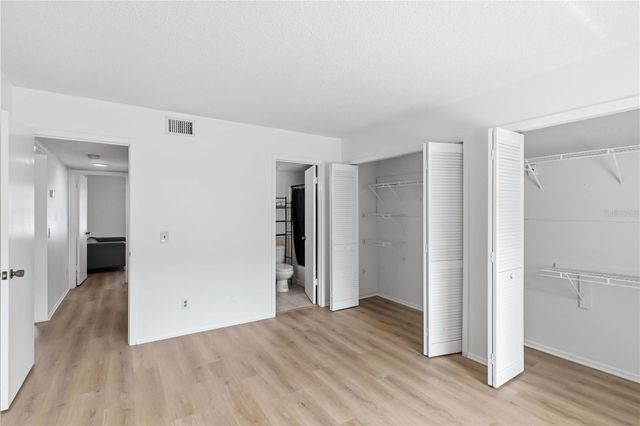 14462 REUTER STRASSE CIRCLE 607, Tampa, FL 33613