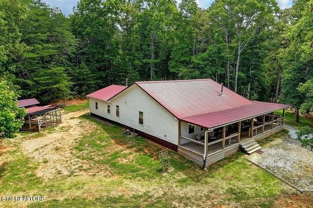 211 Arizona Lane, Walling, TN 38587