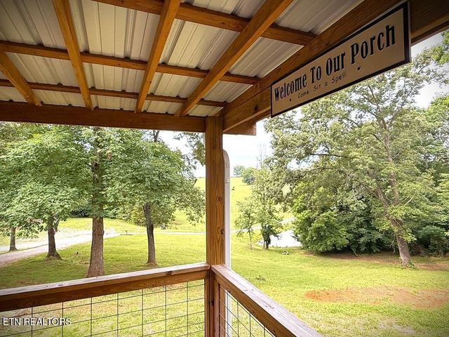 211 Arizona Lane, Walling, TN 38587