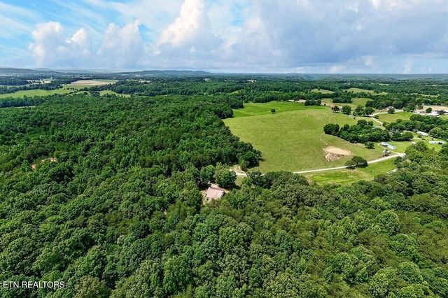 211 Arizona Lane, Walling, TN 38587
