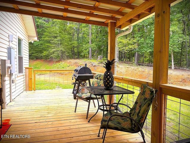 211 Arizona Lane, Walling, TN 38587