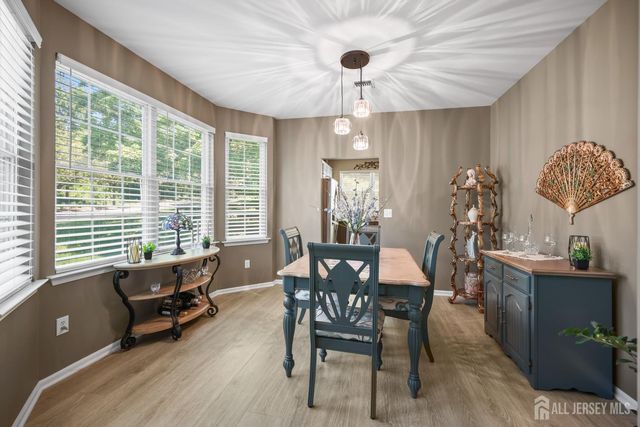 28 Sand Hill Court, Jamesburg, NJ 08831