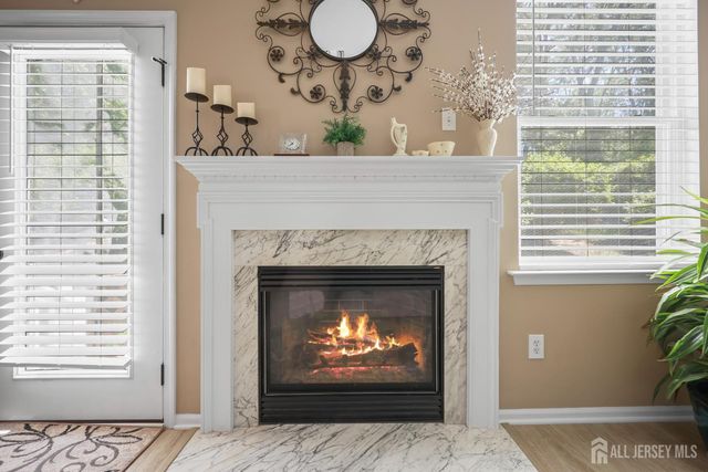 28 Sand Hill Court, Jamesburg, NJ 08831