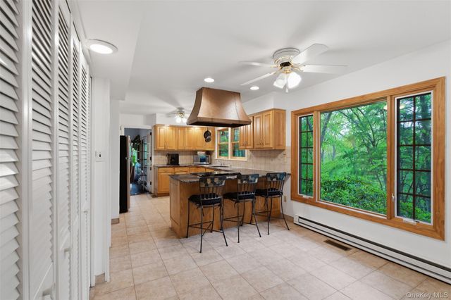 8 Upper Shad Road, Pound Ridge, NY 10576