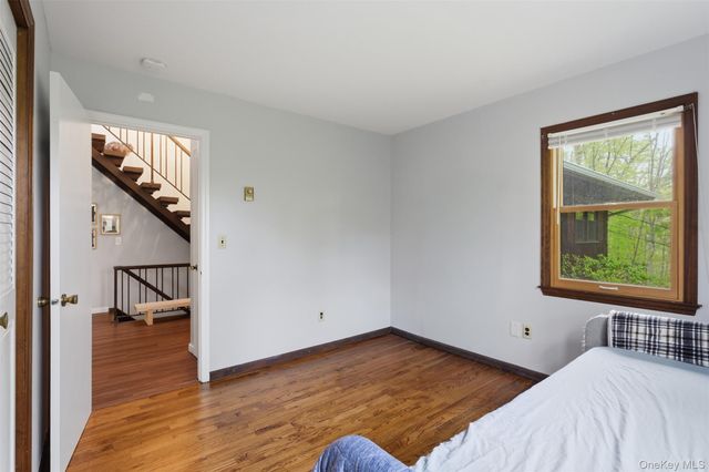 8 Upper Shad Road, Pound Ridge, NY 10576