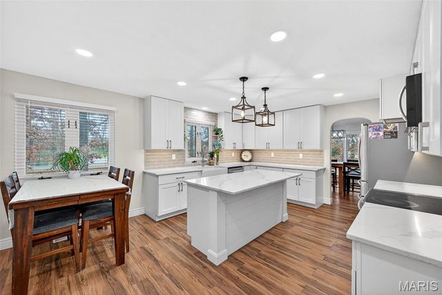 1723 Tabitite Drive, Wentzville, MO 63385