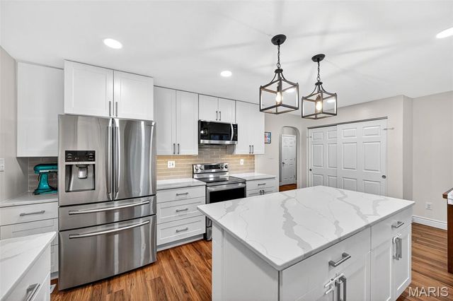 1723 Tabitite Drive, Wentzville, MO 63385