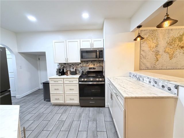 426 Ross Avenue, Wilkinsburg, PA 15221