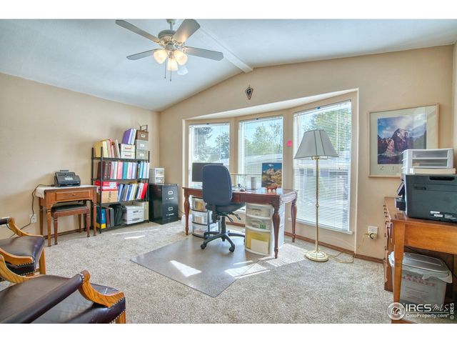 605 W 57th St 20, Loveland, CO 80538