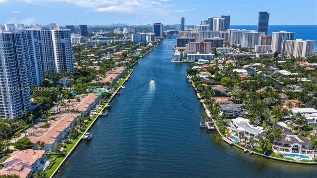 3601 NE 207th St N 51, Aventura, FL 33180