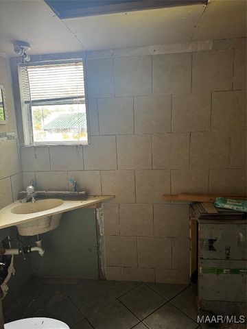 619 Longview Street, Montgomery, AL 36107