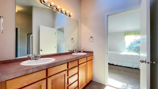 11311 SW Fleming Road, Powell Butte, OR 97753