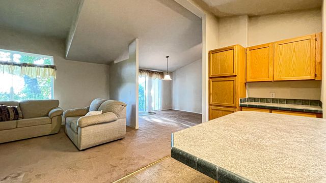 11311 SW Fleming Road, Powell Butte, OR 97753