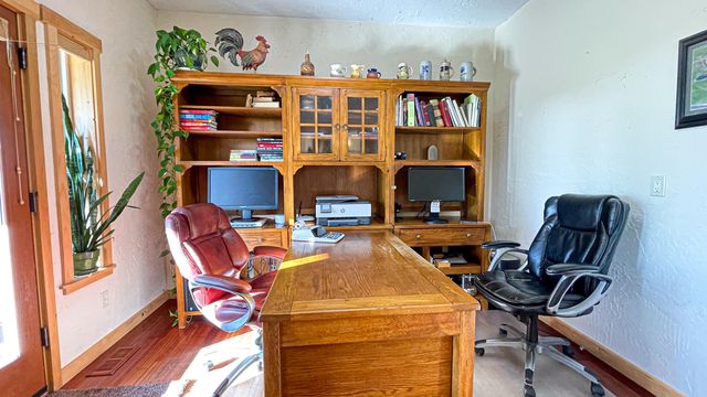 11311 SW Fleming Road, Powell Butte, OR 97753