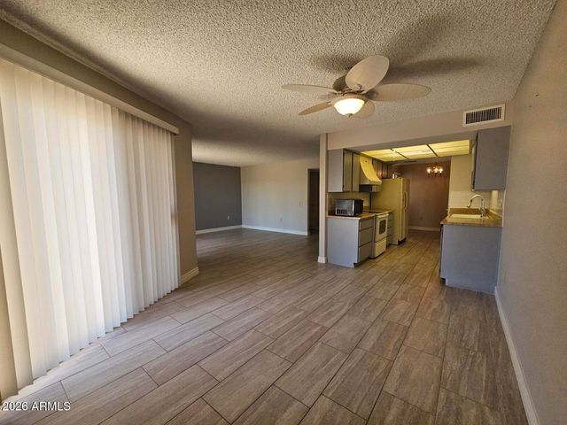 19802 N STAR RIDGE Drive, Sun City West, AZ 85375