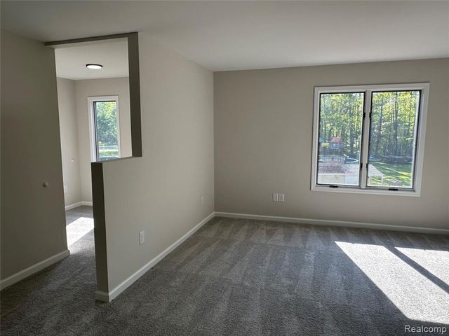 4233 State Road, Fort Gratiot, MI 48059