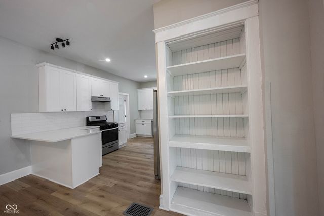 2934 Boulevard Place, Indianapolis, IN 46208