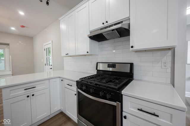 2934 Boulevard Place, Indianapolis, IN 46208