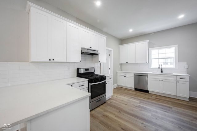2934 Boulevard Place, Indianapolis, IN 46208