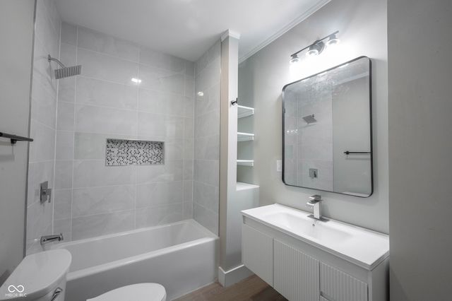 2934 Boulevard Place, Indianapolis, IN 46208
