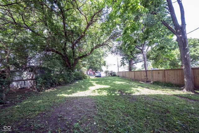 2934 Boulevard Place, Indianapolis, IN 46208