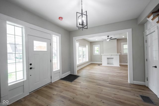 2934 Boulevard Place, Indianapolis, IN 46208