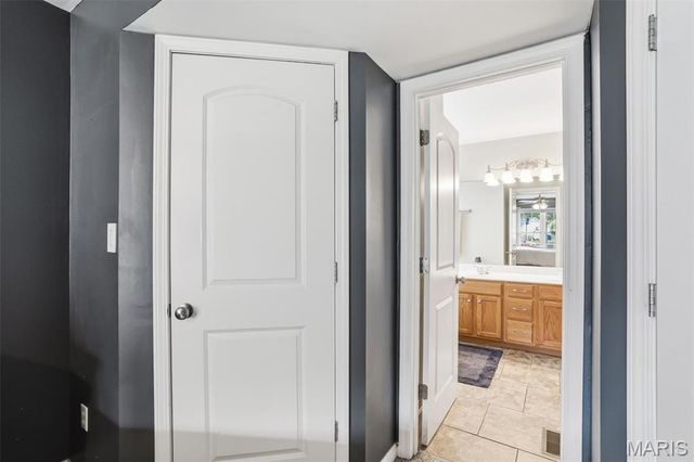 6400 Mill View Drive, Byrnes Mill, MO 63051