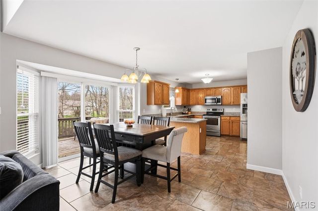 6400 Mill View Drive, Byrnes Mill, MO 63051