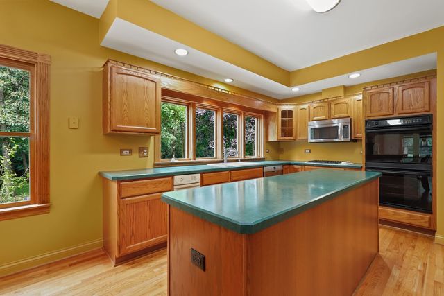 3048 Brampton Lane, Dyer, IN 46311