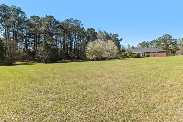 49 Central Church Rd., Purvis, MS 39475