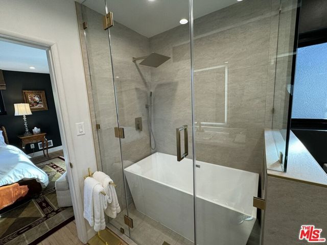 3584 Sepulveda Boulevard, Sherman Oaks, CA 91403