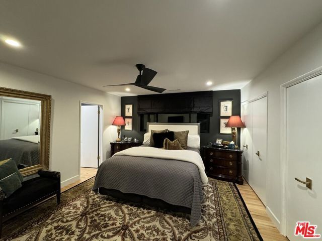 3584 Sepulveda Boulevard, Sherman Oaks, CA 91403