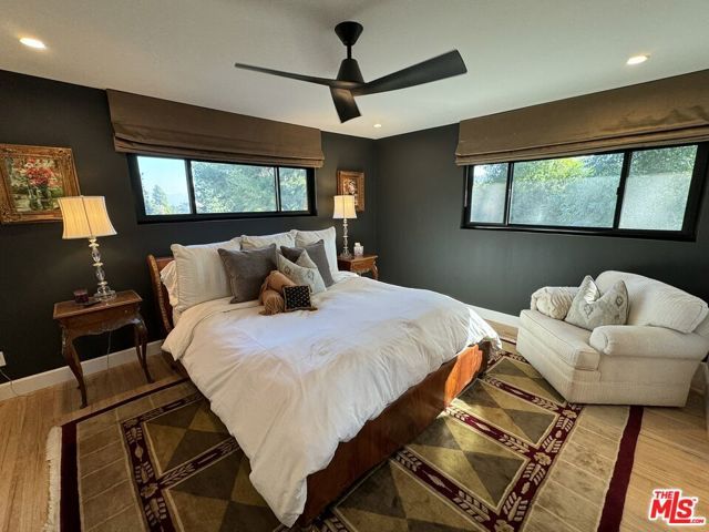 3584 Sepulveda Boulevard, Sherman Oaks, CA 91403