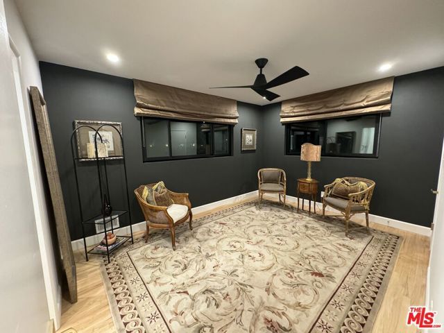 3584 Sepulveda Boulevard, Sherman Oaks, CA 91403