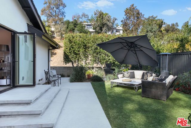 3584 Sepulveda Boulevard, Sherman Oaks, CA 91403