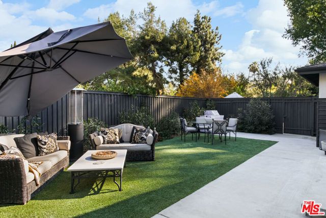 3584 Sepulveda Boulevard, Sherman Oaks, CA 91403
