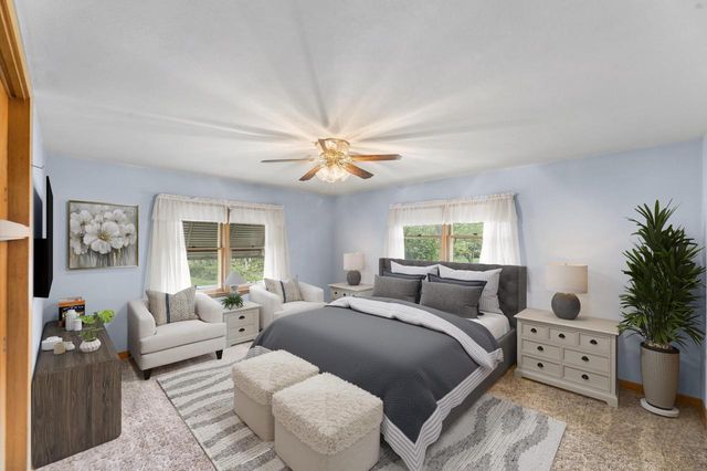 2300 Kevenauer DRIVE, Brookfield, WI 53005