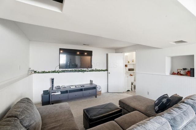 2436 Onyx Court, Grove City, OH 43123