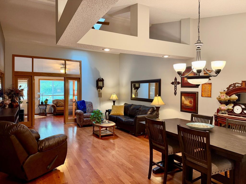 18699 Kalmar Court, Lakeville, MN 55044 — photo 5