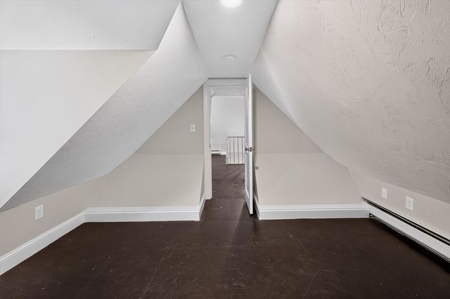 12 State Rd 2E, Plymouth, MA 02360