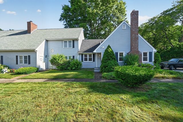 12 State Rd 2E, Plymouth, MA 02360