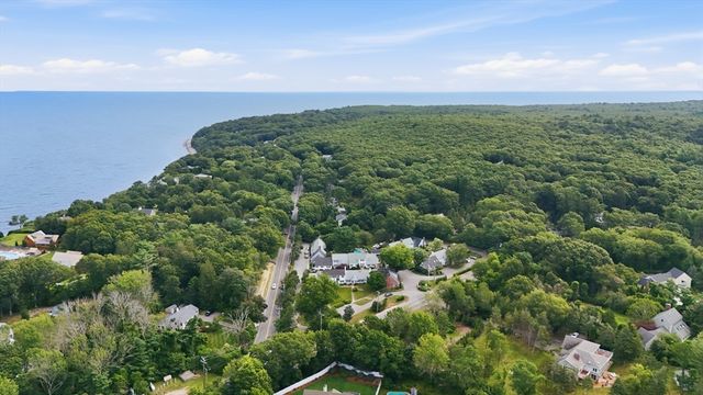 12 State Rd 2E, Plymouth, MA 02360