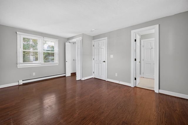 12 State Rd 2E, Plymouth, MA 02360