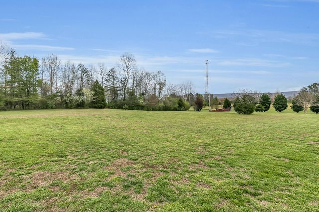173 Hidden Meadow Lane, Dunlap, TN 37327