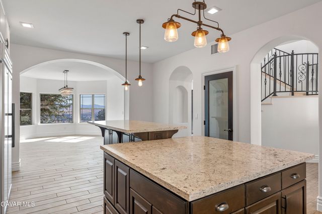 21824 Sunnybrook Drive, Tehachapi, CA 93561