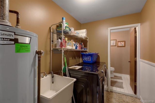 31896 Cristina Drive, Roseville, MI 48066