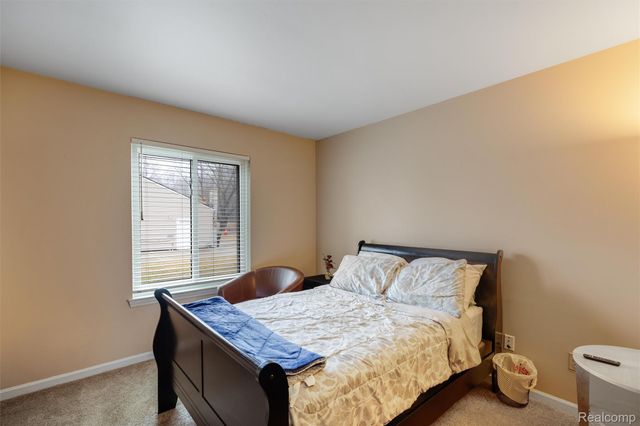 31896 Cristina Drive, Roseville, MI 48066