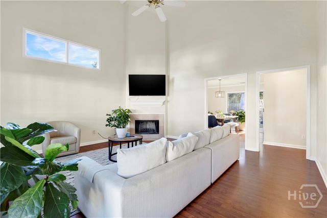 109 Kings Court, Savannah, GA 31406