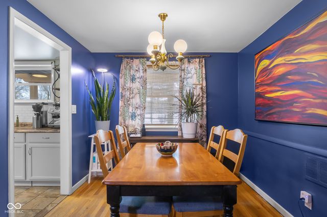 3035 Beech Court, Columbus, IN 47203