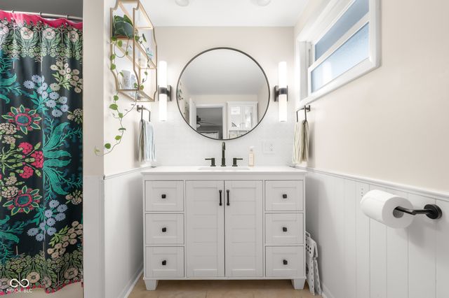 3035 Beech Court, Columbus, IN 47203